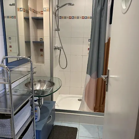 House Of Dreamers - 6 Bedrooms - 12 People - Near Holiday home Saint-Nazaire (Loire-Atlantique)